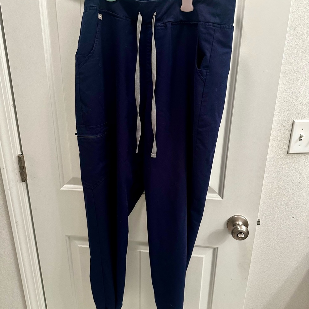 Figs Women's Navy Jogger Pants